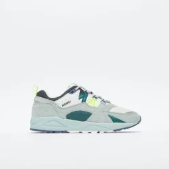 Karhu - Fusion 2.0 (Pigeon/June Bug)"The Orienteering Pack"