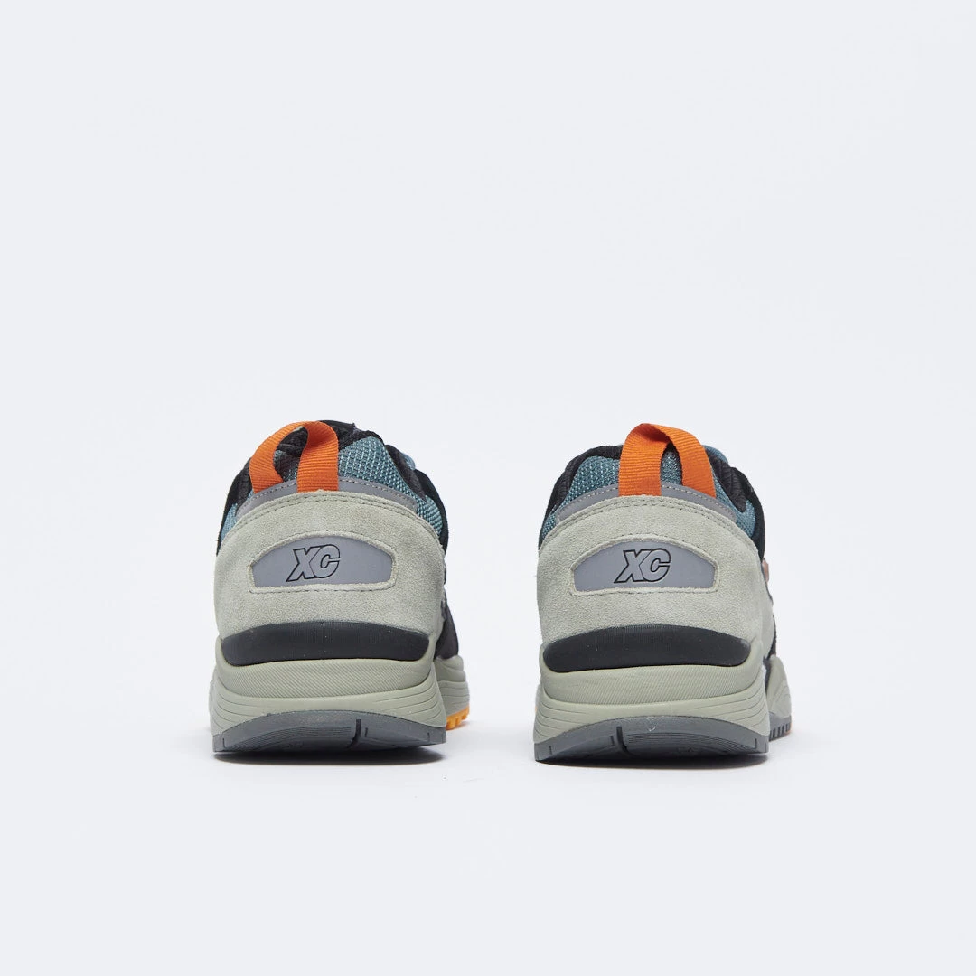 Karhu - Fusion XC (Abbey Stone/Gunmetal) 4 Karhu - Fusion XC (Abbey Stone/Gunmetal) – Image 4