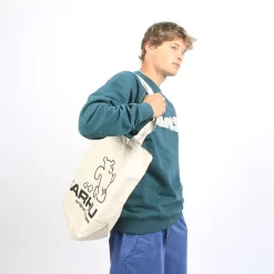 Karhu Trampas Bear Tote Bag Lily White / Black -Boutique de chaussures de sport de plein air Karhu Trampas Bear Tote Bag Lily White Black 01