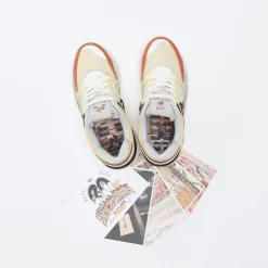 Le Coq Sportif - Dynamic R 1100 X Shoez Gallery (Sunlight) -Boutique de chaussures de sport de plein air Le Coq Sportif Dynactif R 1100 x Shoez Gallery Sunlight 10