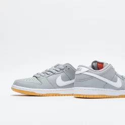 Nike SB - Dunk Low Pro ISO (Wolf Gray) -Boutique de chaussures de sport de plein air Nike SB Dunk Low Pro ISO Wolf Grey 5