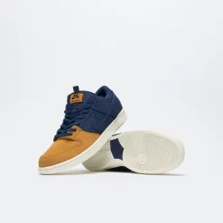 Nike SB - Dunk Low Pro Premium (Midnight Navy/Desert Orchre) -Boutique de chaussures de sport de plein air Nike SB Dunk Low Pro Premium Midnight Navy Desert Orchre 3
