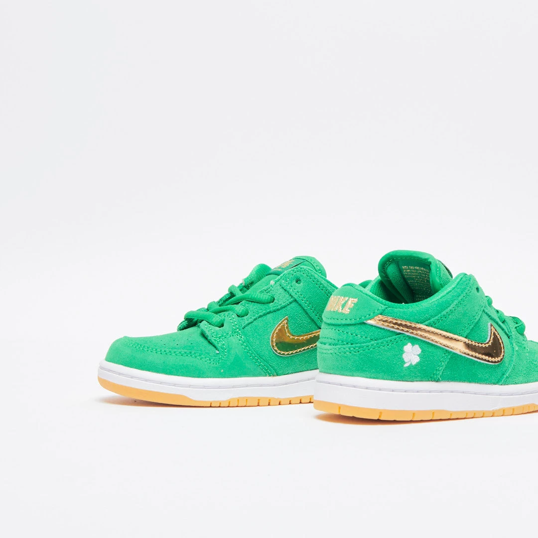 Nike SB - Dunk Low Pro "St Patrick" PS (Lucky Green/Metallic Gold) 5 Nike SB - Dunk Low Pro "St Patrick" PS (Lucky Green/Metallic Gold) – Image 5