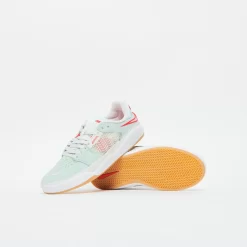 Nike SB - Ishod Wair Premium (Seafoam/University Red/Barely Green) -Boutique de chaussures de sport de plein air Nike SB Ishod PRM Seafoam University Red Barely Green 3