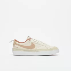 Nike SB - Zoom Blazer Low X Doyenne QS (Coconut Milk)