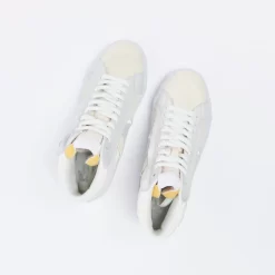 Nike SB - Zoom Blazer Mid Premium "Warning Label" (Summit White) -Boutique de chaussures de sport de plein air Nike SB Zoom Blazer Mid Premium Warning Label Summit White 7