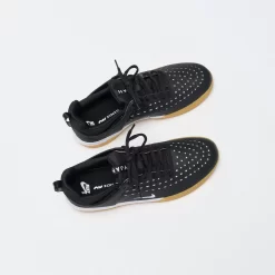 Nike SB-Zoom Nyjah 3 (Black/White-Black-Gum) -Boutique de chaussures de sport de plein air Nike SB Zoom Nyjah 3 Black White Black Gum DV7896 001 7