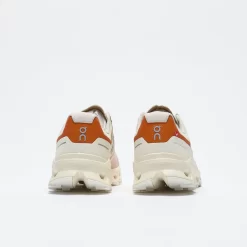 ON - Women Cloudvista (Ivory/Bronze) -Boutique de chaussures de sport de plein air ON Women Cloudvista Ivory Bronze 4