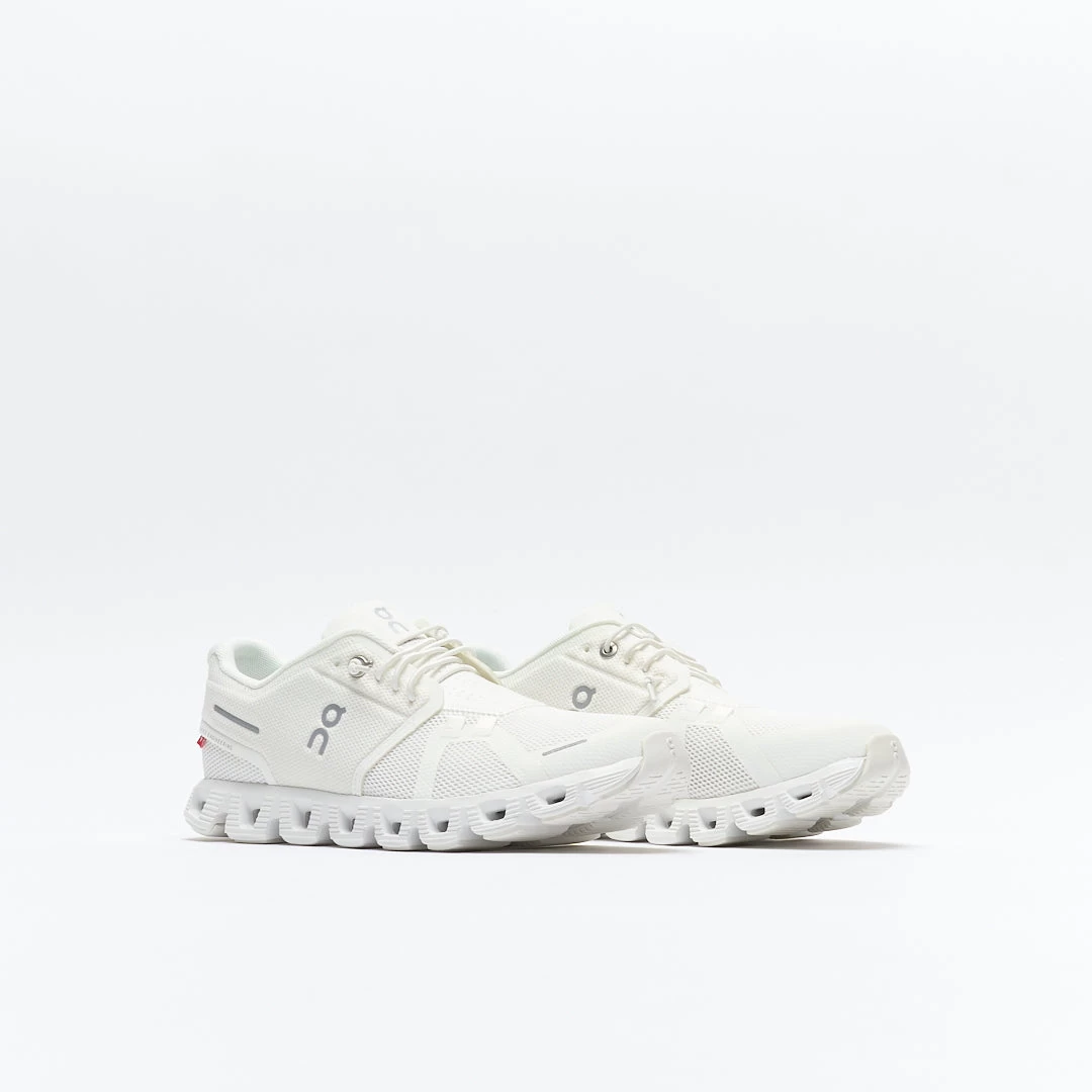 On - Cloud 5 Men (Undyed -White/White) 2 On - Cloud 5 Men (Undyed -White/White) – Image 2