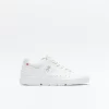 On - The Roger Advantage Men (All White)