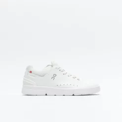 On - The Roger Advantage Men (All White)