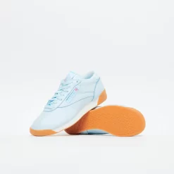 Reebok - F / S Freestyle Low (Glass Blue / Reebok Rubber Gum -06) -Boutique de chaussures de sport de plein air Reebok F S Freestyle Low Glass Blue Reebok Rubber Gum 06 5