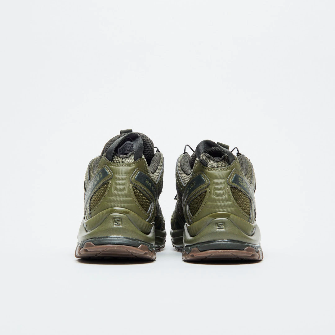 Salomon - XA Pro 3D (Olive Night/Olvnig/Peat) 4 Salomon - XA Pro 3D (Olive Night/Olvnig/Peat) – Image 4
