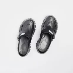 Suicoke - Mok Sandals Injections (Black) -Boutique de chaussures de sport de plein air Suicoke Mok Injections Sandals Black 7