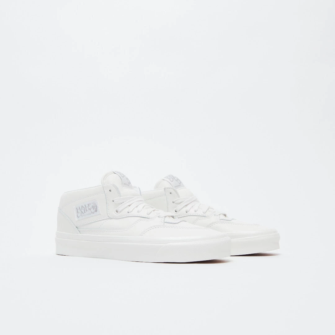 Vans UA Half Cab 33 DX Anaheim Factory (All White) 2 Vans UA Half Cab 33 DX Anaheim Factory (All White) – Image 2