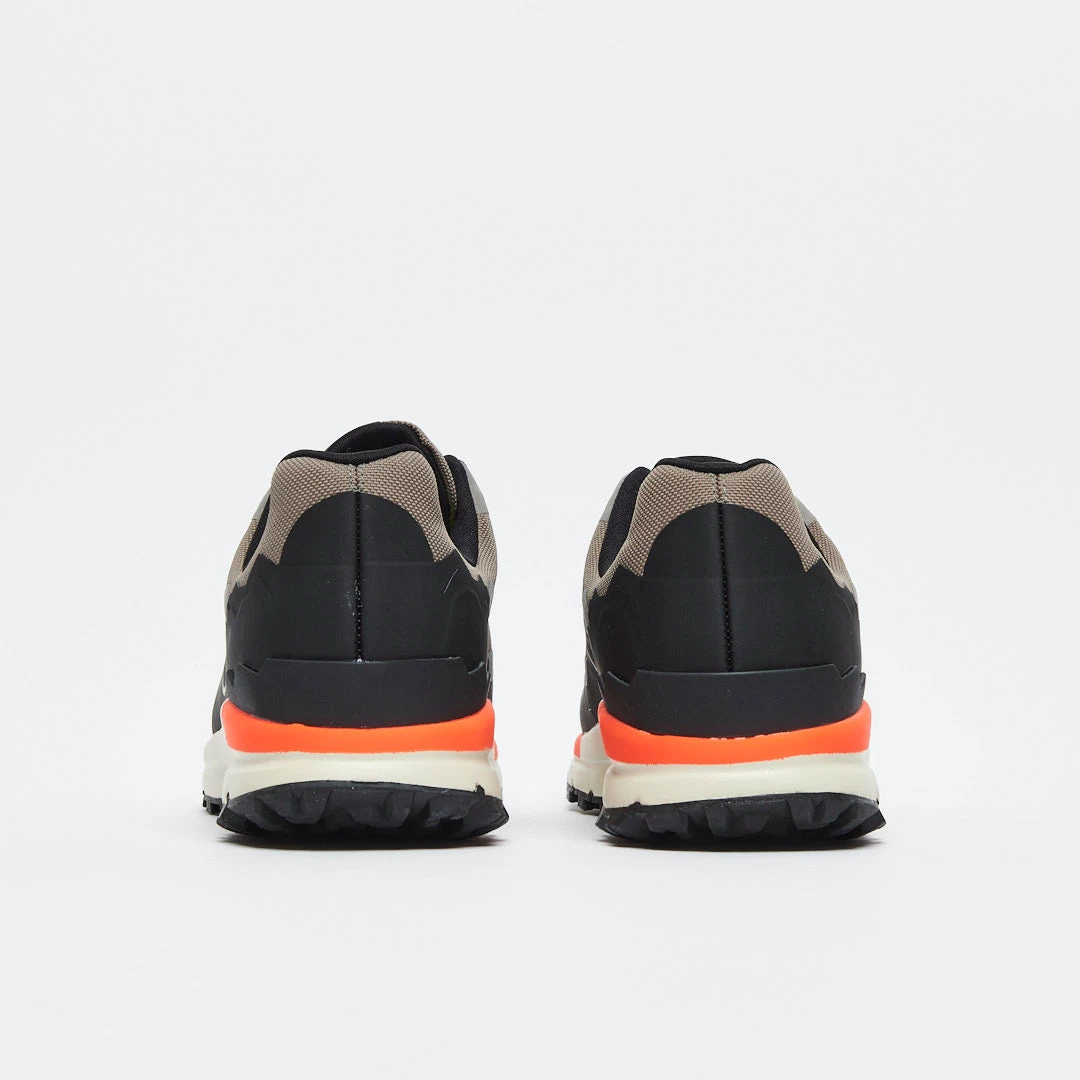 Veja - Fitz Roy Trek -Shell (basalt/black) 4 Veja - Fitz Roy Trek -Shell (basalt/black) – Image 4