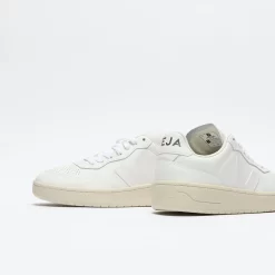 Veja-V-90 Women's Leather (Extra-White) -Boutique de chaussures de sport de plein air Veja V 90 Women s Leather Extra White 5