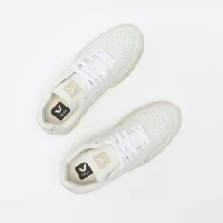 Veja-V-90 Women's Leather (Extra-White) -Boutique de chaussures de sport de plein air Veja V 90 Women s Leather Extra White 7
