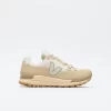 Veja - Women Fitz Roy Trek -Shell (Gravel Pierre/Almond)