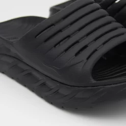Hoka One One M Ora Recovery Slide Black -Boutique de chaussures de sport de plein air hoka one one Men ora recovery slide 1099673 02