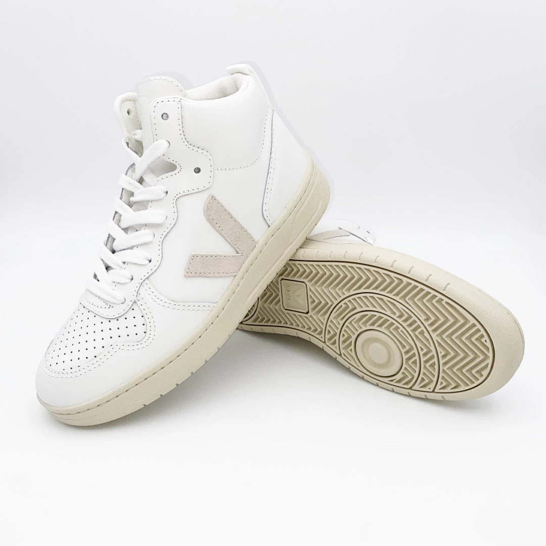 Veja V-15 Leather Extra White 3 Veja V-15 Leather Extra White – Image 3
